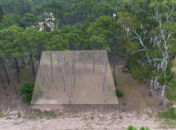 Terreno · 1037m² · Venta Terreno Pinamar Barrio Bosques