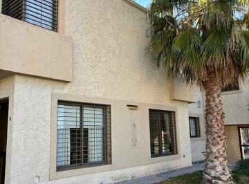 Departamento de 3 ambientes, Ciudad de Mendoza · Frente Dalvian - Vendo Duplex 2 Dorm. 2 Baños Patio Cochera