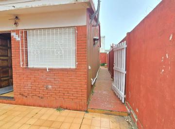 PH · 32m² · 2 Ambientes · 1 Cochera · Venta PH en Las Toninas con Garage