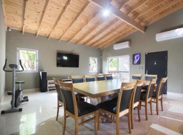 PH · 108ha · 4 Ambientes · Venta PH Duplex Villa Urquiza 3 Ambientes 2 Plantas Super Quincho Apto Credito