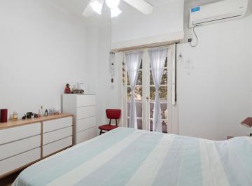 Departamento · 76m² · 3 Ambientes · Venta Departamento 3amb, Frente Parque Chacabuco.