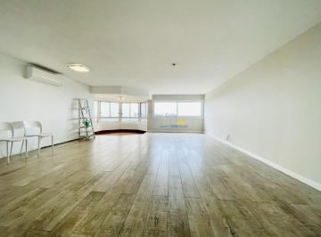 Foto1 · Venta y Alquiler Anual de Amplio Apartamento de Tres Dorm. Completamente Reciclado Sobre Roose