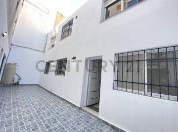 Casa · 110m² · 4 Ambientes · 2 Cocheras · Venta PH 2 Dorm. Patio Cochera Barrio Abasto - Rosario