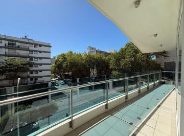 Departamento · 80m² · 3 Ambientes · 1 Cochera · Semipiso 3 Amb Boghoos La Perla
