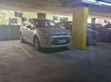 Garage · 18m² · Vta Cochera Fija Cubierta, 1°p Coch 87, Caballito