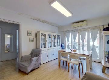 Departamento · 80m² · 4 Ambientes · Venta Dpto 3 Amb Balcon y Dependecia Apto Credito