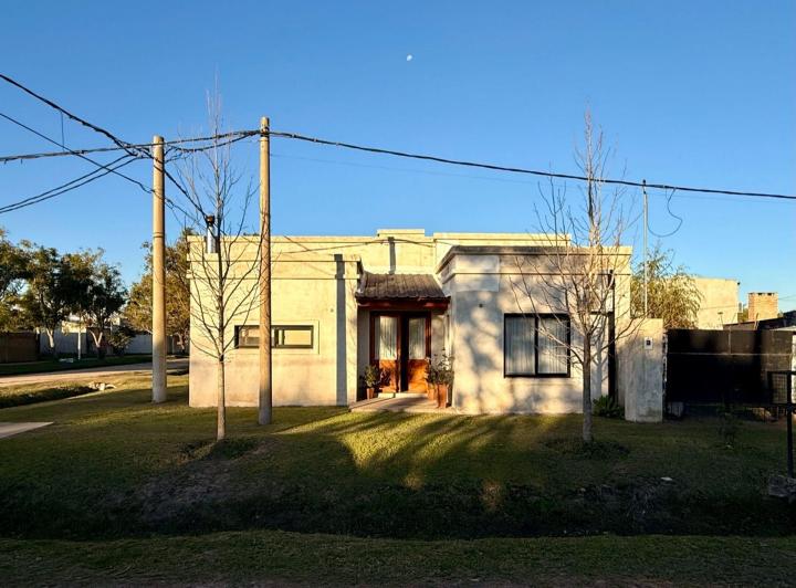 Casa · 109m² · 3 Ambientes · 1 Cochera