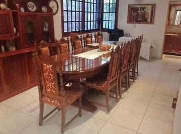 Casa · 331m² · 5 Ambientes · 2 Cocheras · Venta de Casa 6 Ambientes en Ramos Mejía