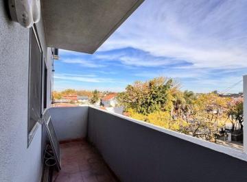 Departamento · 94m² · 5 Ambientes · Dpto. 5 Amb. 2 Baños. Balcón. Ascensor! Beccar.
