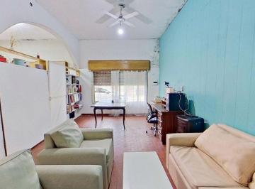 Casa · 90m² · 3 Ambientes · 1 Cochera · Casa 3 Amb con Jardín en Don Torcuato