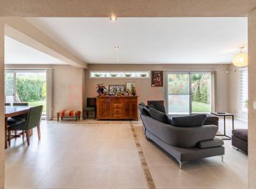 Casa · 271m² · 5 Ambientes · 2 Cocheras · Venta Casa 5 Amb. Barrio Septiembre Escobar