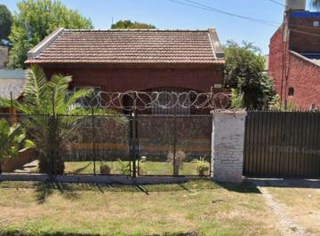 Casa · 96m² · 3 Ambientes · 2 Cocheras · Venta Lote C/ 2 Casas 2 Amb C/casa Escobar Jardin
