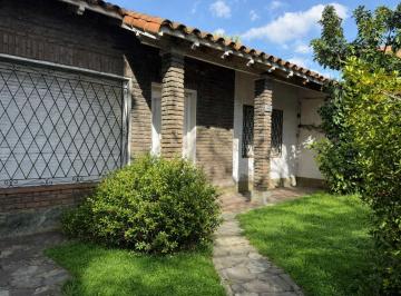 Casa · 105m² · 3 Ambientes · Venta Casa 3 Ambientes San Isidro a Reciclar