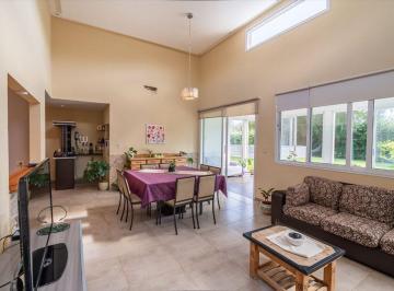 Casa · 180m² · 5 Ambientes · 2 Cocheras · Venta Casa 5 Amb La Horqueta de Echeverria Piscina
