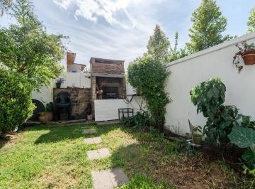 PH · 120m² · 4 Ambientes · 1 Cochera · PH Carapachay Venta 4 Amb. Jardín Cochera Parrilla