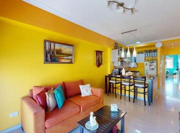 Departamento · 43m² · 2 Ambientes · Dpto 2 Ambientes en Venta en Monte Castro C/balcon