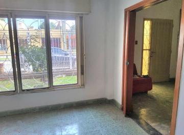 Casa · 140m² · 4 Ambientes · 2 Cocheras · Venta Casa 4 Ambientes Garage Fondo San Justo