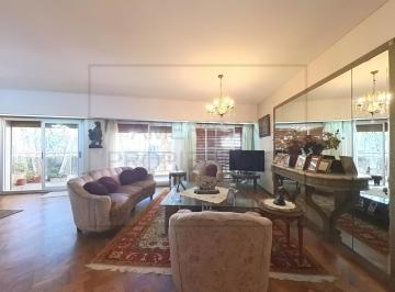 Departamento · 138m² · 4 Ambientes · 1 Cochera · Venta Piso 4 Ambientes 149 m² con Cochera y Balcón Corrido Bajas Expensas Belgrano