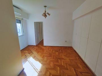 Departamento · 35m² · 2 Ambientes · Venta 2 Amb Luminoso en Almagro Piso Alto