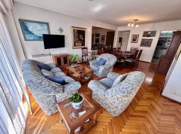 Departamento · 186m² · 7 Ambientes · 1 Cochera · Venta Depto Belgrano 7 Amb Cochera Balcon Baulera