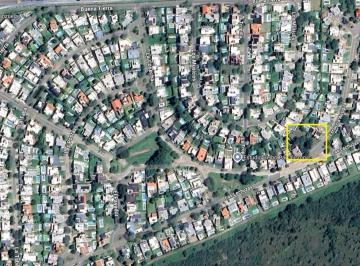Terreno · 404m² · Lote en La Estanzuela! Lote Central, Plano con Escritura!