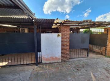 Casa · 220m² · 4 Ambientes · 1 Cochera · Venta Casa Multifamiliar Pilar
