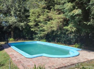 Quinta vacacional · 60m² · 1 Dormitorio · 2 Cocheras · Venta Quinta, Quincho, pileta en Pilar