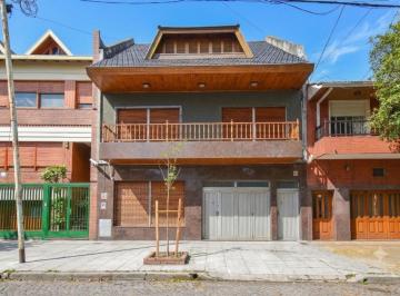 Casa · 273m² · 5 Ambientes · Casa - Ph 5 Amb + Playroom + Escri Oport Reformada