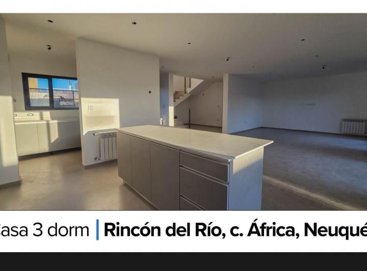 Casa · 166m² · 4 Ambientes · 2 Cocheras