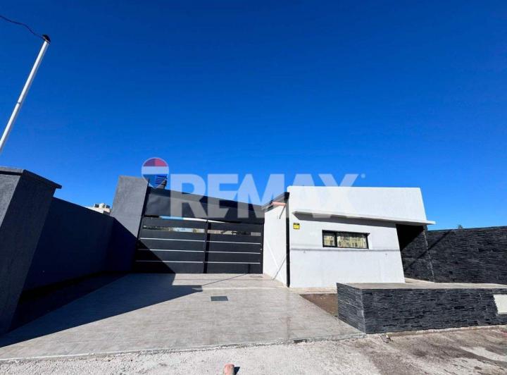 Casa · 132m² · 5 Ambientes · 1 Cochera