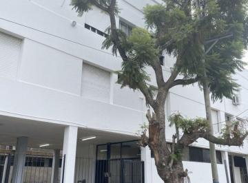 Departamento · 52m² · 3 Ambientes · Venta Departamento 3 Ambientes Ezpeleta Este