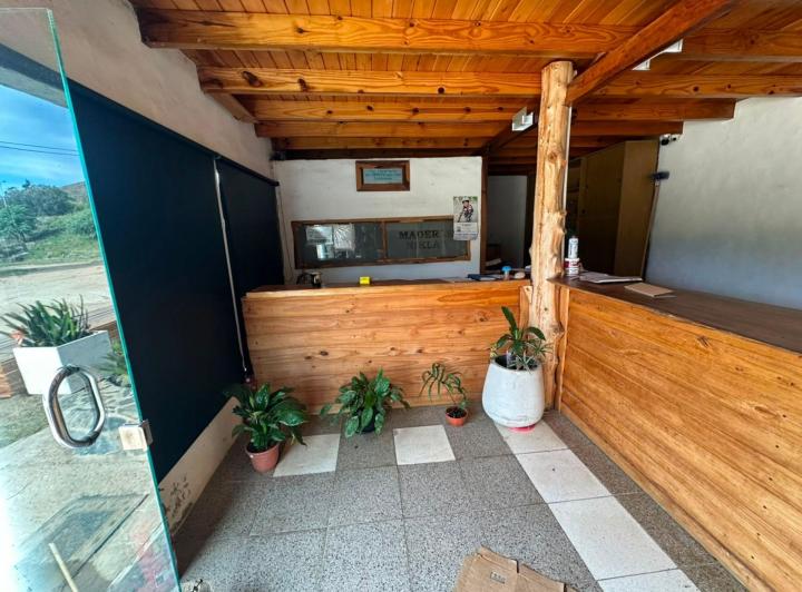 Bodega-Galpón · 728m²