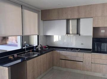 Casa de 8 ambientes, Córdoba · Duplex Premium en Alquiler - Chacra del Norte II Etapa