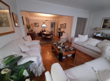 Departamento · 125m² · 4 Ambientes · Depto 4 Amb y Dep. C/ Balcón - Venta / Caballito