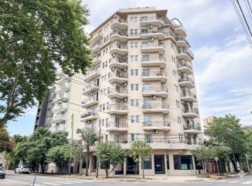 Departamento · 38m² · 2 Ambientes · 2 Amb Frente C/balcón y Amenities - Centro Caseros