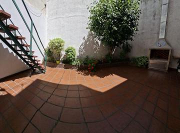 Casa · 144m² · 4 Ambientes · Venta Casa Tipo PH P Avellaneda Parrill Terraza