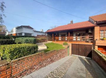 Casa · 157m² · 4 Ambientes · 2 Cocheras · Venta Casa 4 Ambientes Zona 2 Miramar