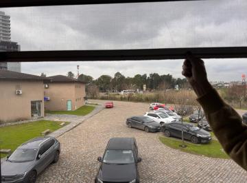 Oficina comercial · 77m² · 2 Ambientes · Excelente Oficina en Venta Riviera Park Tigre