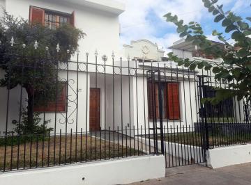 Casa · 250m² · 10 Ambientes · 2 Cocheras · Venta Casa 4dorm. Parque San Francisco - Cordoba