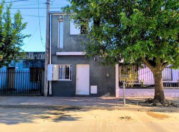 Casa · 65m² · 3 Ambientes · Venta PH 2 Dorm. B° Altamira