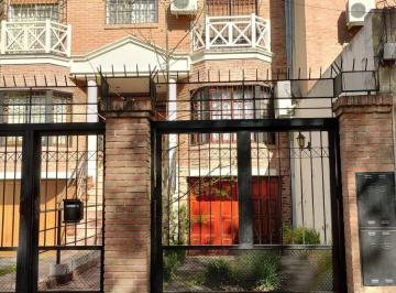 Casa · 170m² · 5 Ambientes · 3 Cocheras · Venta Casa 5 Amb. Jardin Parrilla Villa Pueyrredon