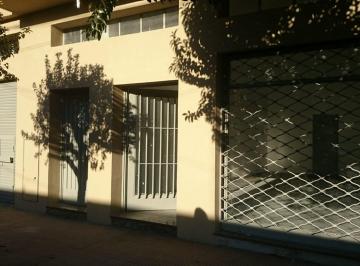 Bodega-Galpón · 237m² · Venta Galpón C/ 2 Locales 506 m² Totales San Justo