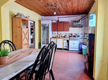 Casa · 332m² · 4 Ambientes · Casa a Refaccionar en José Clemente Paz