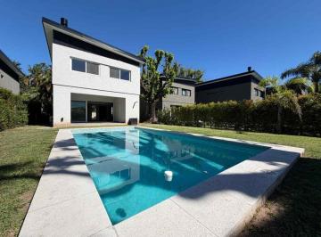 Casa · 170m² · 4 Ambientes · 2 Cocheras · Casa en Venta 4 Amb. a Estrenar con Pileta Pacheco