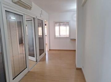 Oficina comercial · 45m² · Oficina o Consultorio en El Centro de Ramos Mejia