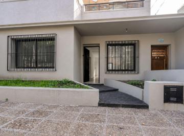 PH · 68m² · 3 Ambientes · PH de 3amb con Terraza Propia, Patio, Sin Expensas