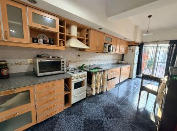 Casa · 120m² · 3 Ambientes · 2 Cocheras · Venta Casa 3 Ambientes Paso del Rey