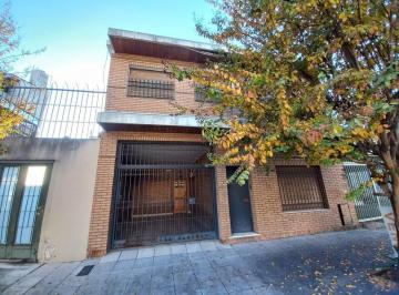 PH · 99m² · 5 Ambientes · 1 Cochera · Venta PH 5 Ambies, Cochera, Terraza Santos Lugares