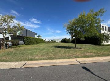 Terreno · 913m² · Venta Lote Al Agua Barrio Muelles Puertos del Lago