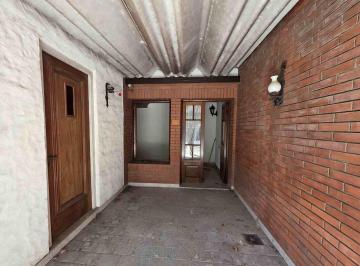 PH · 63m² · 4 Ambientes · 1 Cochera · Departamento en Venta La Plata a Reciclar